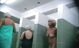 Voyeur, retro russian shower in gym 19